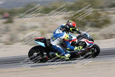 media/Jan-15-2026-Racers Edge (Thu) [[dfebeb70ab]]/2-A Group/Session 3 (Turn 15 Inside Pans)/